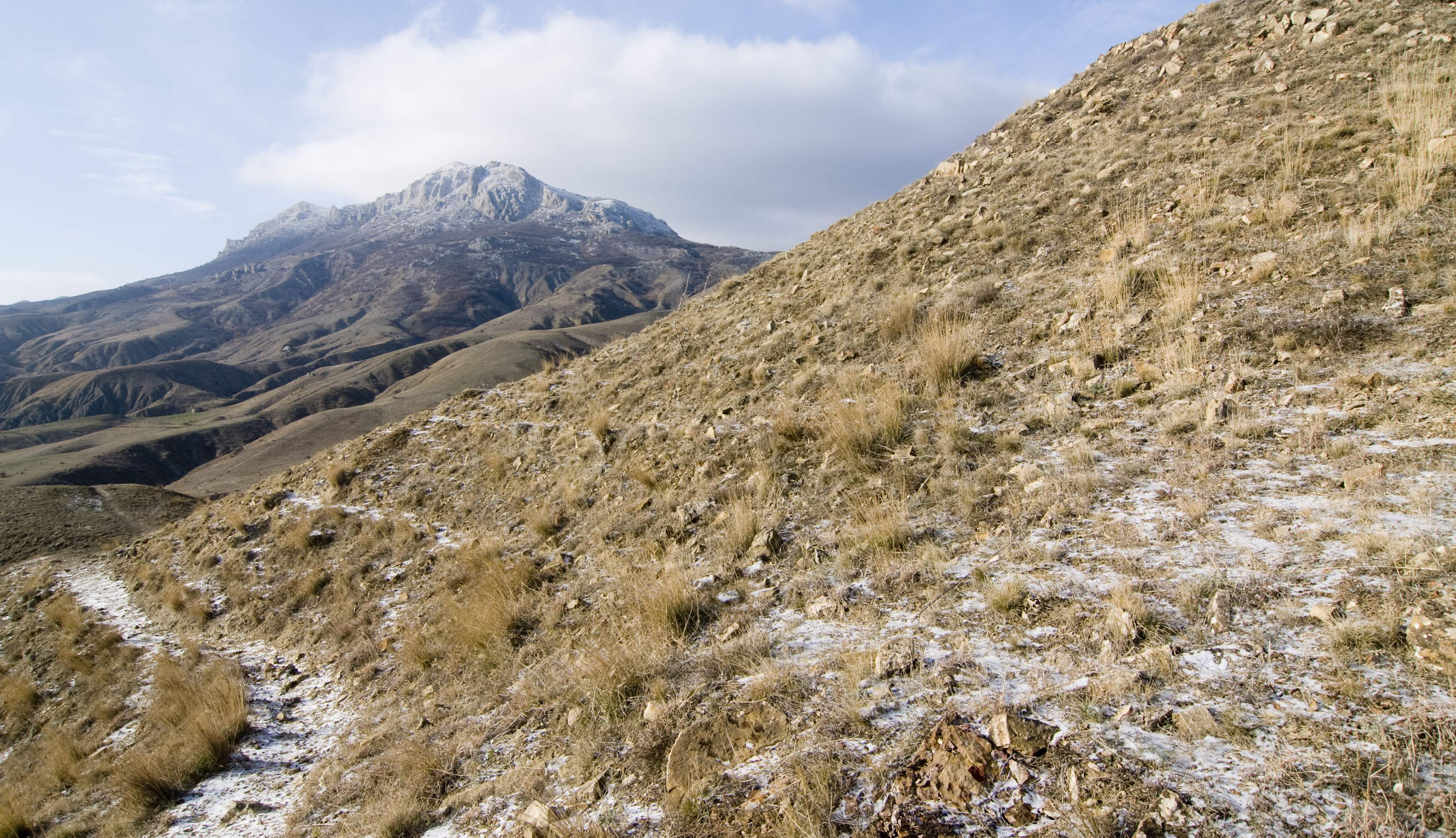 Dry winter deters tourists from visiting Kashmir.