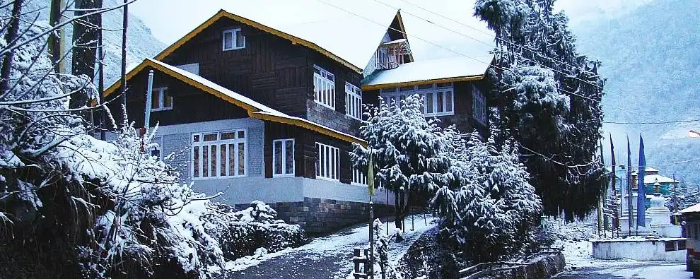 Kalimpong Gangtok LachungÂ DarjeelingÂ Tour 7N 8D