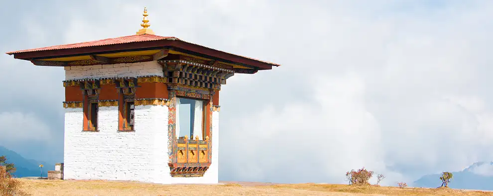 Phuentsholing, Thimpu, Punakha, Trongsa, Jakar, Phobjikha, Paro